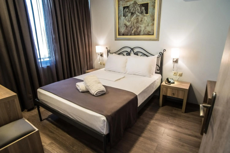 Argo Hotel