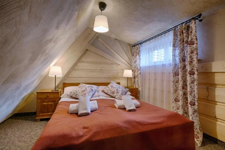 Standard Quadruple Duplex room