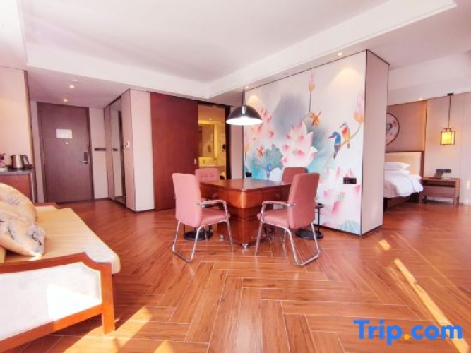 Double Duplex Suite