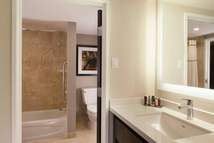 Dallas Marriott Suites Medical Market Center photo 9