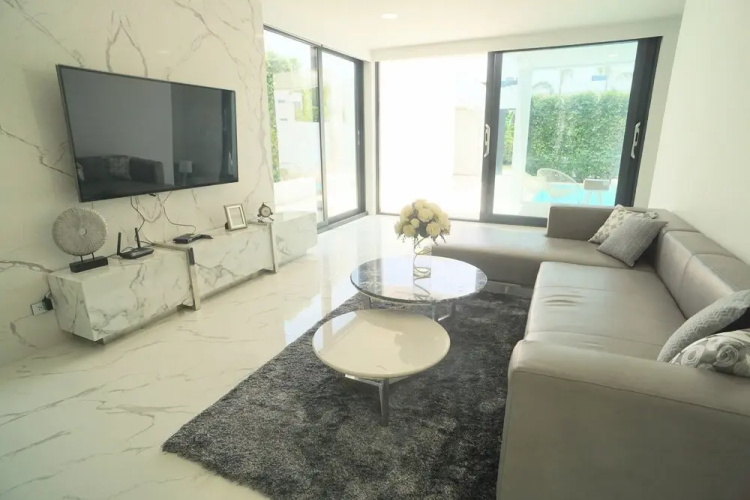 Private Pool Villa in Central Pattaya - Palmc6