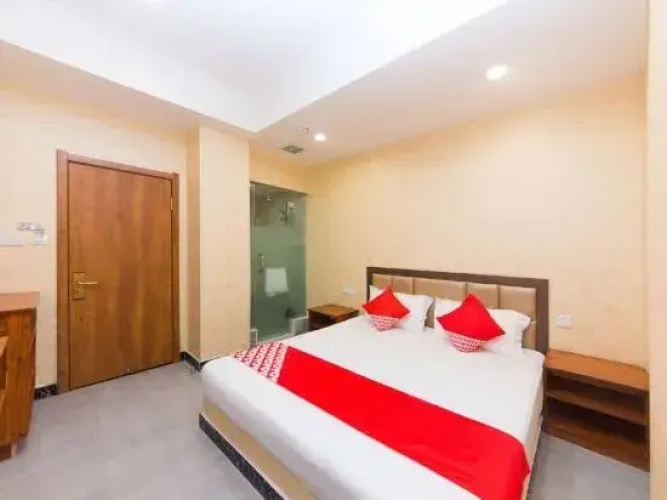 Longfeng Hostel