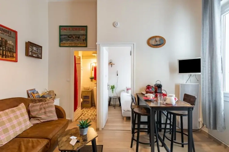 1 Bedroom Apartment