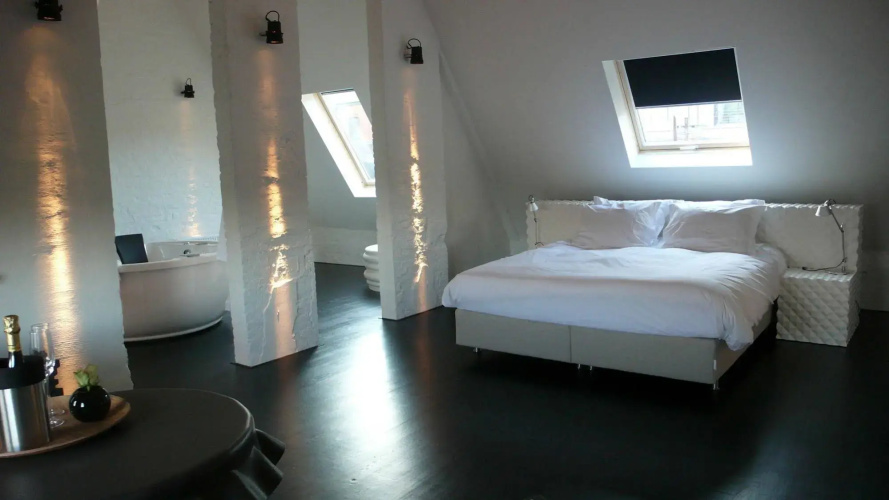 B&B Suites Feek