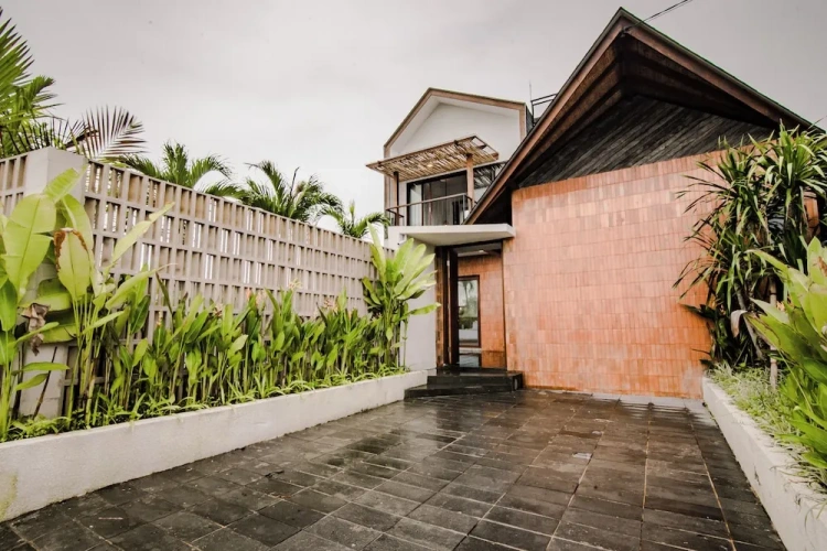 Deluxe Villa