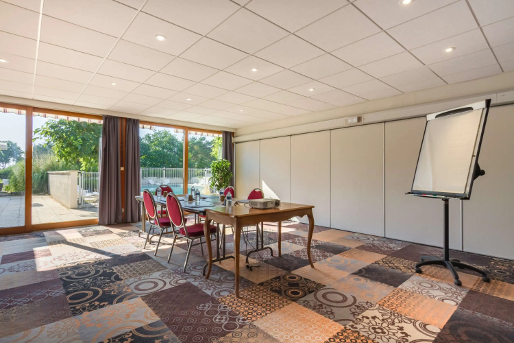 KYRIAD PRESTIGE BEAUNE - Le Panorama