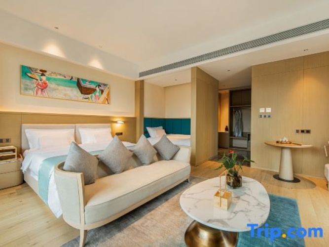Standard Family room
