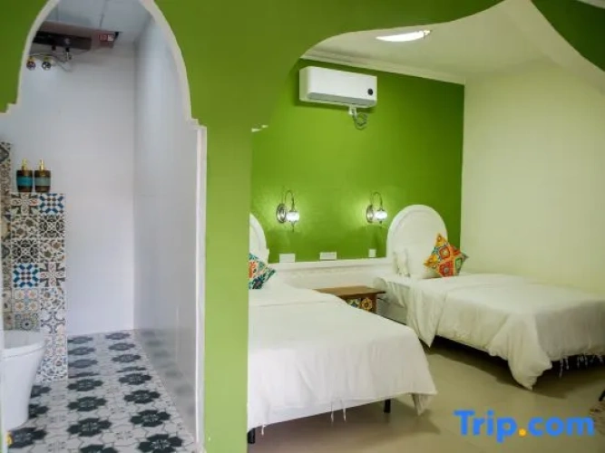 2 Bedrooms Quadruple Suite
