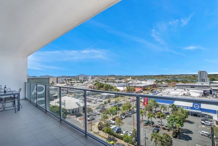 1 Bedroom Apartment with balcony