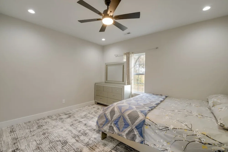 3 Bedrooms Cottage