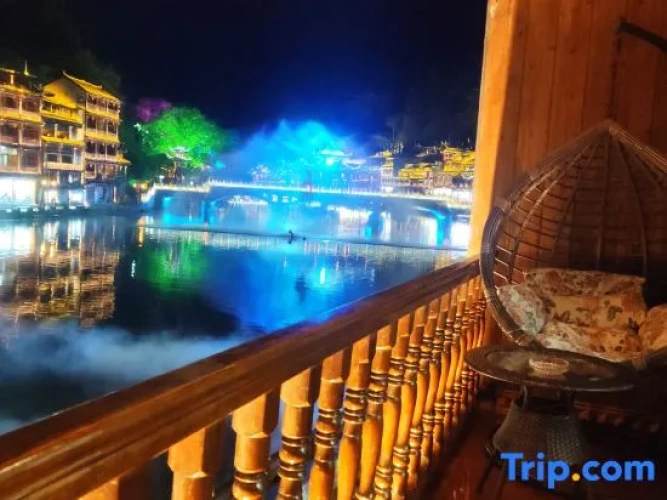 Deluxe Double room with river view