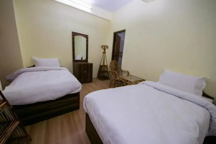 Hotel Thousand