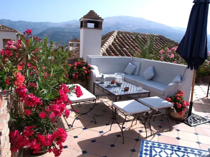 Standard Double room with view