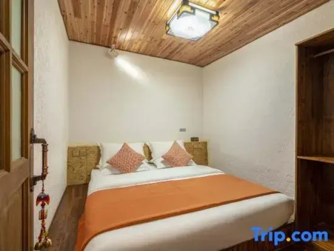 2 Bedrooms Economy Suite