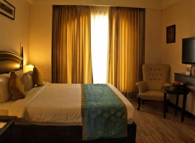 Cambay Resort Jamdoli