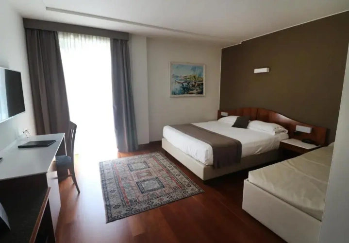 Standard Double Basement room