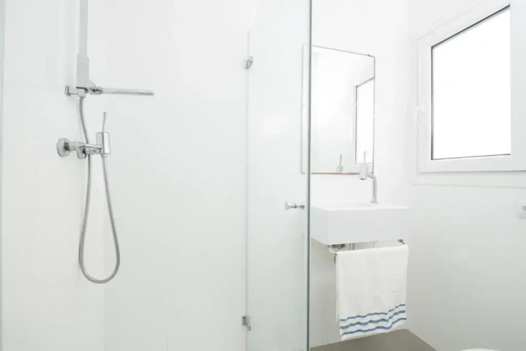Single Apartment