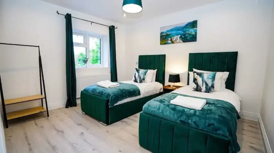 4-Bed 3-Bath Haven Perfect for 8 Guests