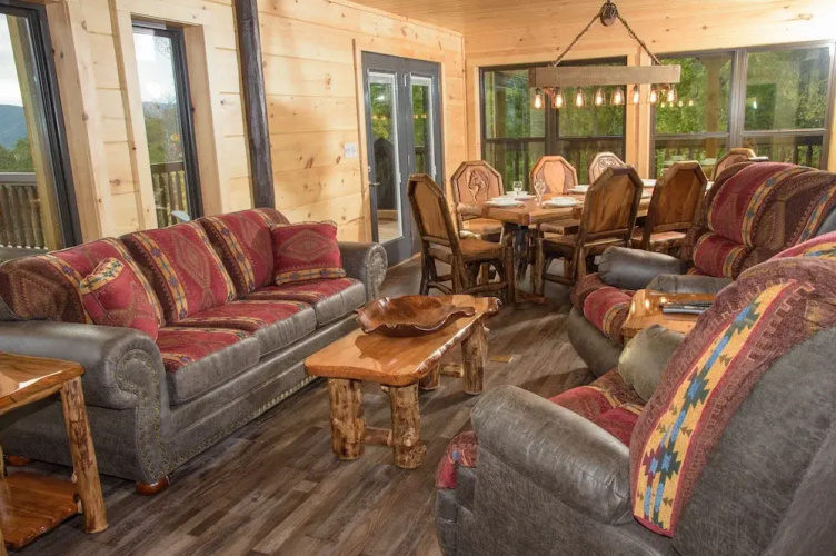 Mission Accomplished - 4 Br Cabin