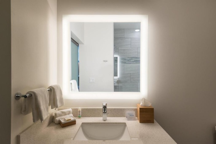 Premium Quadruple room