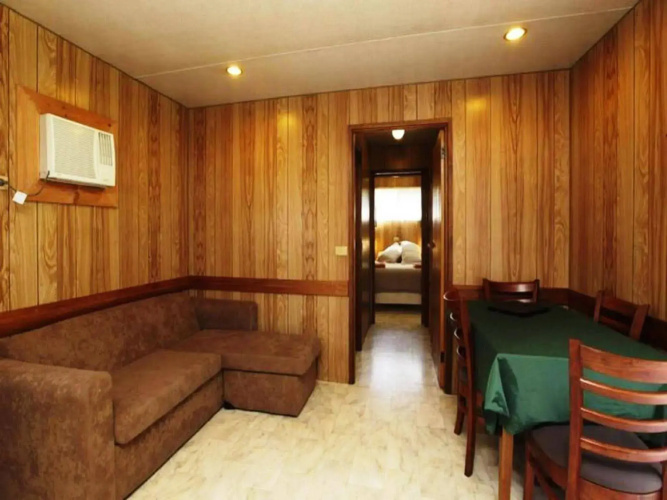Surfside Holiday Park