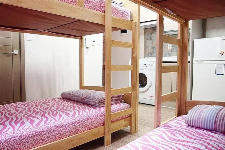 KW Pencil Hostel