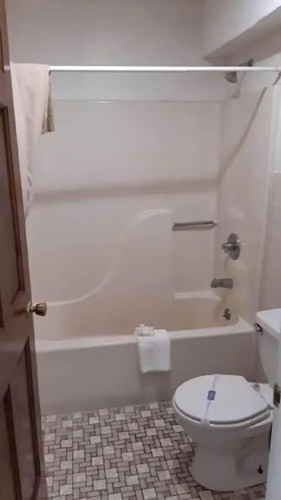 21B Motel
