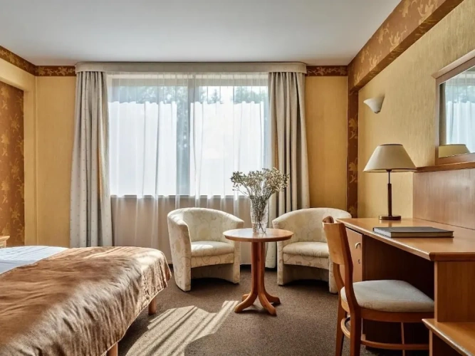 Economy Triple room