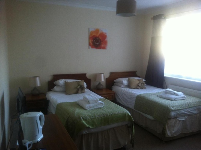 Economy Twin room