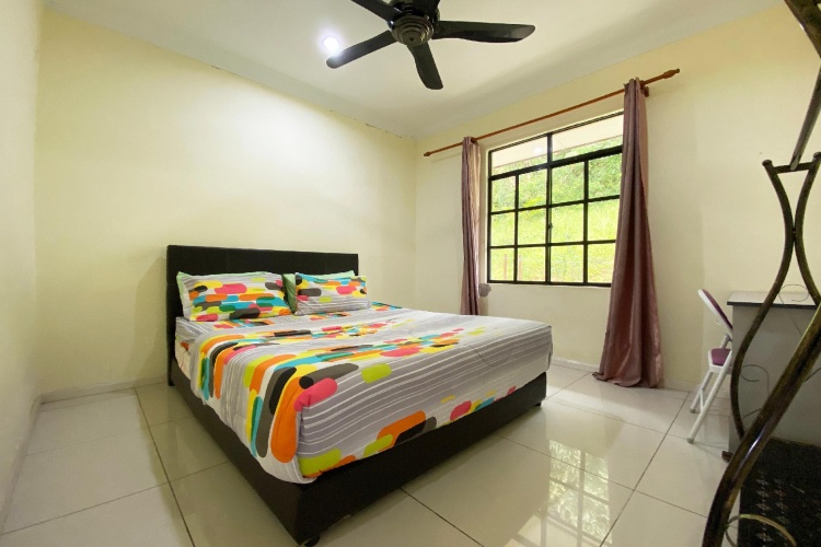 4 Bedrooms Standard room