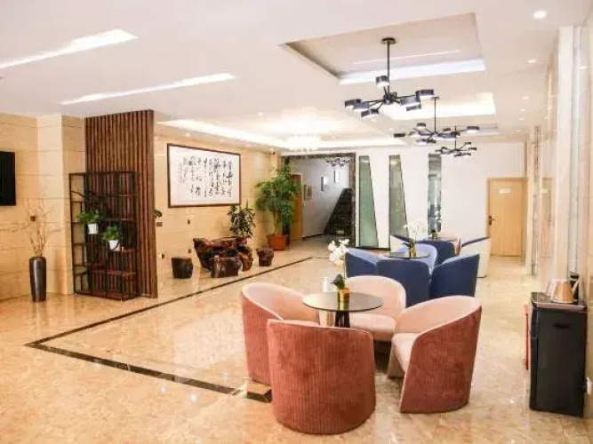 Mengyin Daxu Theme Hotel