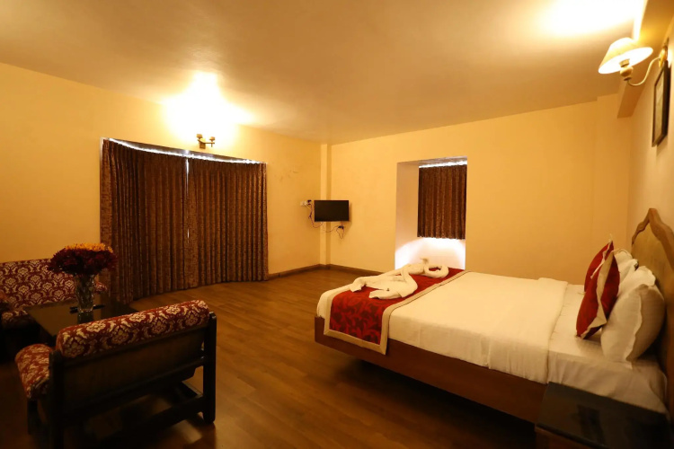 Hotel Blue Bird