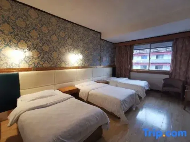 Business Triple room
