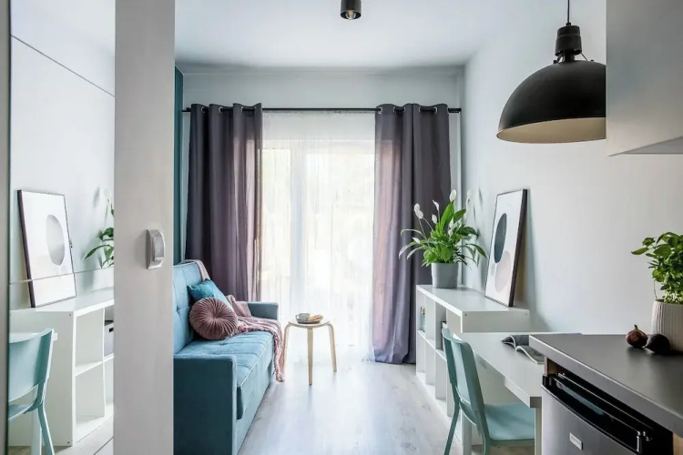 Adler Apartments