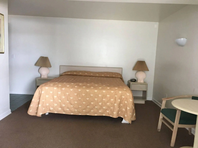 Point 1 Motel
