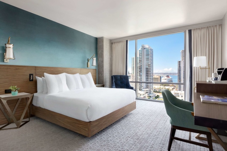 Carte Hotel San Diego Downtown, Curio Collection by Hilton photo 6