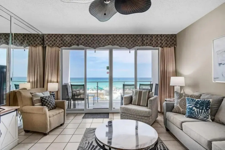 Sterling Sands 208