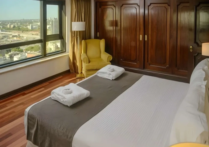 Ambassador Double Suite