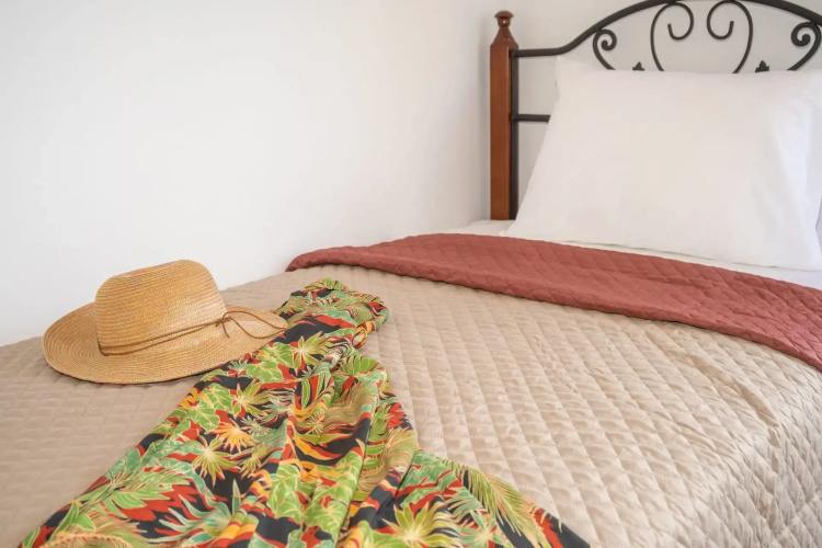 Almy Beach Hotel