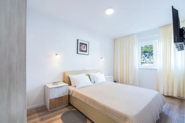 Apartments Corkovic