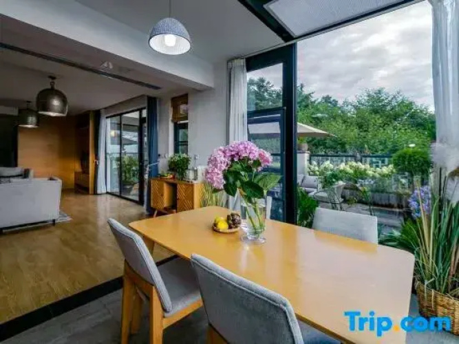 Single VILLA