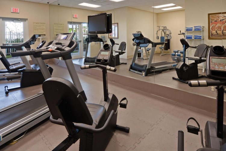 Holiday Inn Express & Suites Miami-Kendall photo 27