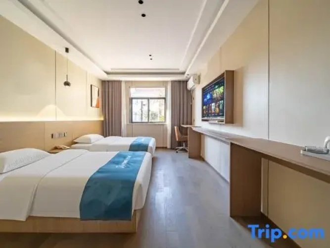 Premium Twin room