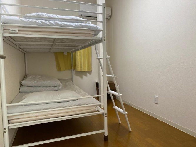 Economy Twin room