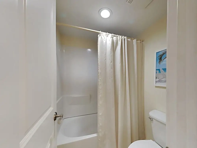 Standard Quadruple room with balcony and with ocean view
