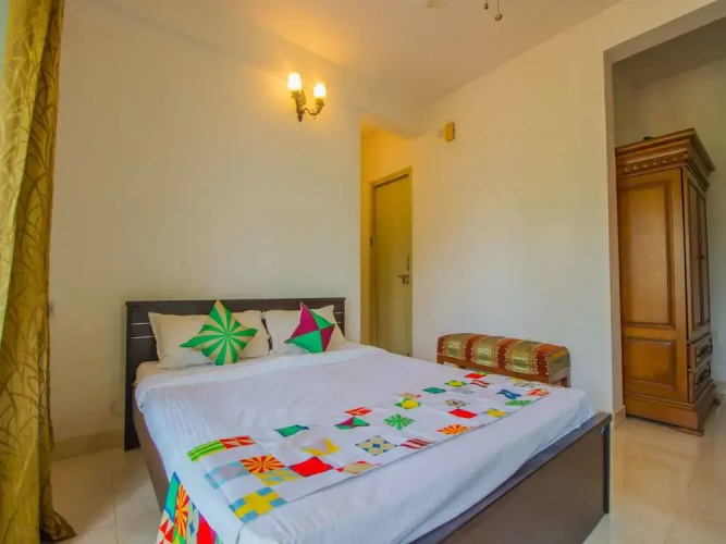 OYO Home 13674 Pool View Studio