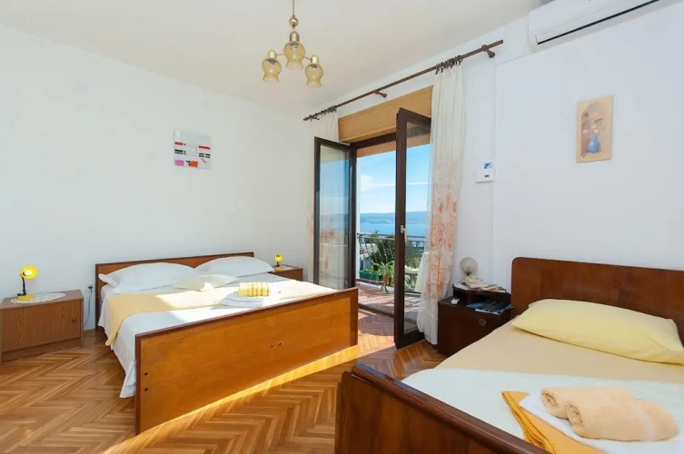 Franka - Beautiful sea View & Parking - A1
