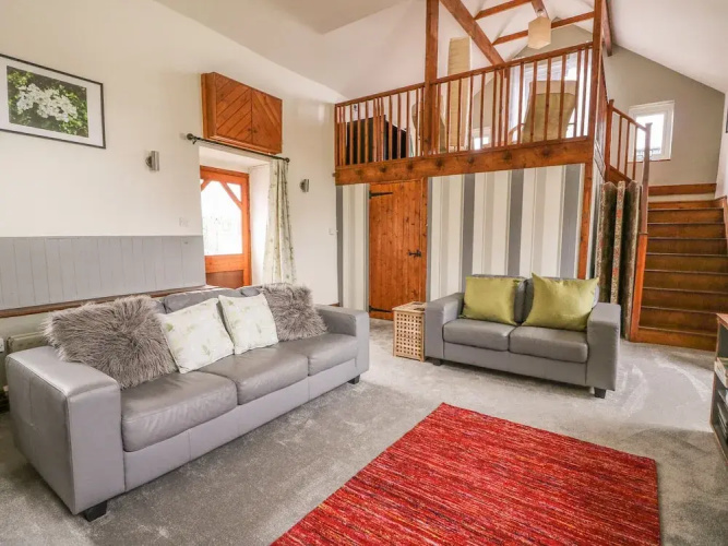 Horseshoe Cottage
