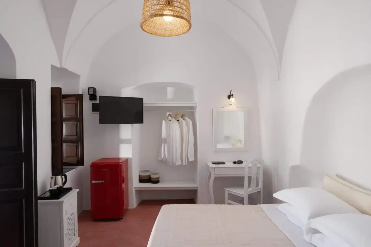 Economy Triple room
