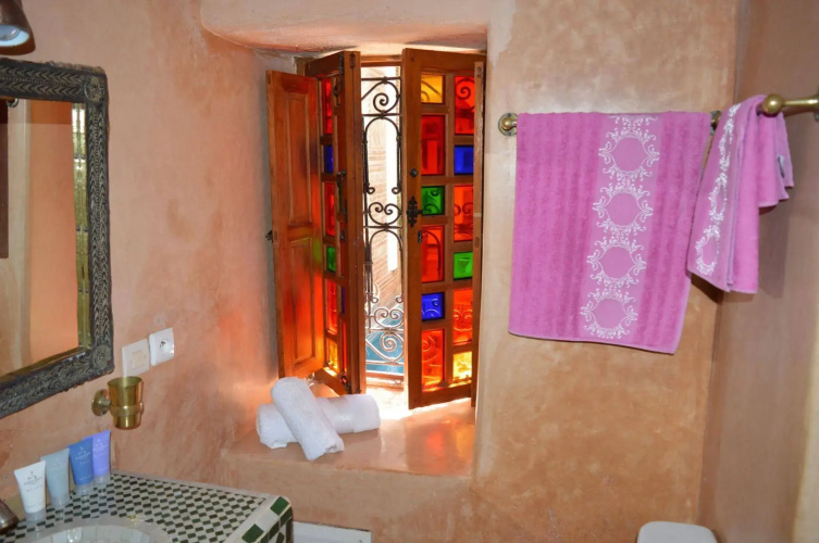 Riad Bonheur